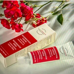 HORTUS BOTANICUS regeneration cream with rose essential oil